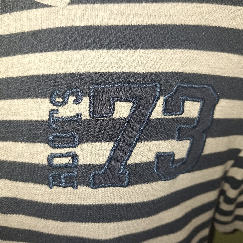 Mens button up Roots tee shirt ,Large - Picture 3 of 3